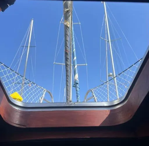 The Captains Locker - 30ft Yacht Botel San Miguel de Abona