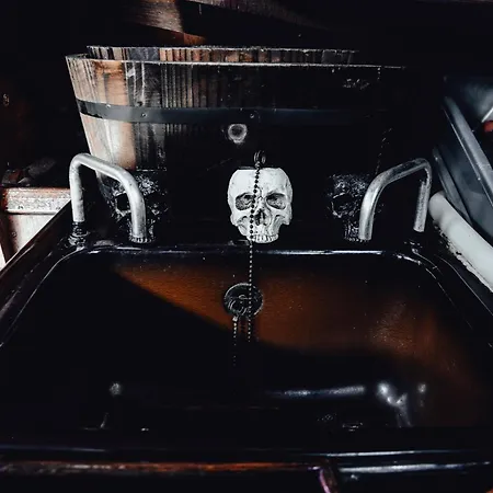 船上ホテル The Captains Locker - 30ft Yacht