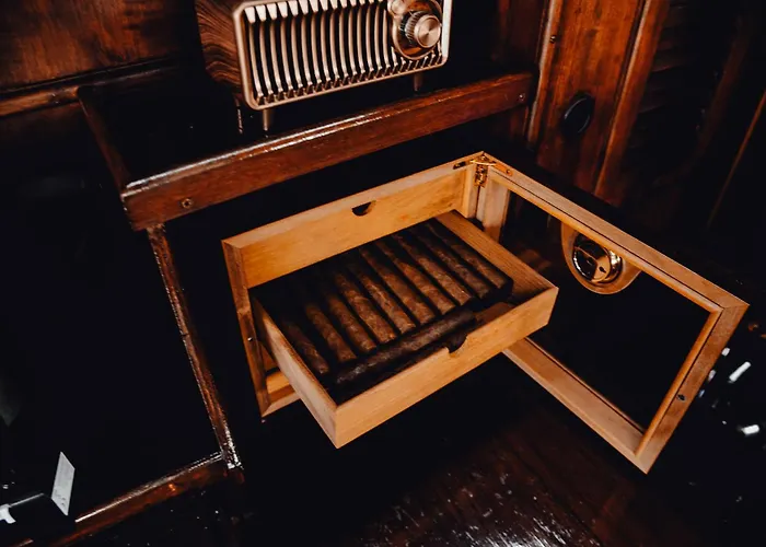 The Captains Locker - 30ft Yacht Botel San Miguel de Abona