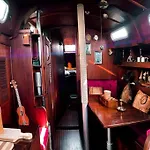 The Captains Locker - 30ft Yacht Botel San Miguel de Abona