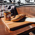 The Captains Locker - 30ft Yacht Botel San Miguel de Abona