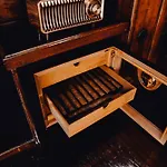 The Captains Locker - 30ft Yacht Botel San Miguel de Abona