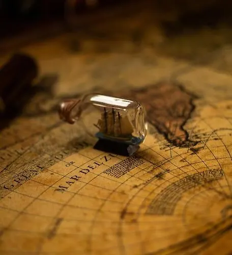 The Captains Locker - 30ft Yacht Bådhotel *